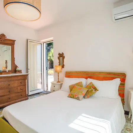 Posea Collection - Levante * Positano