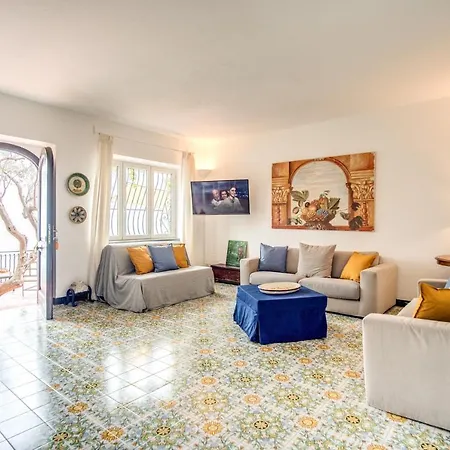Posea Collection - Levante Villa Positano