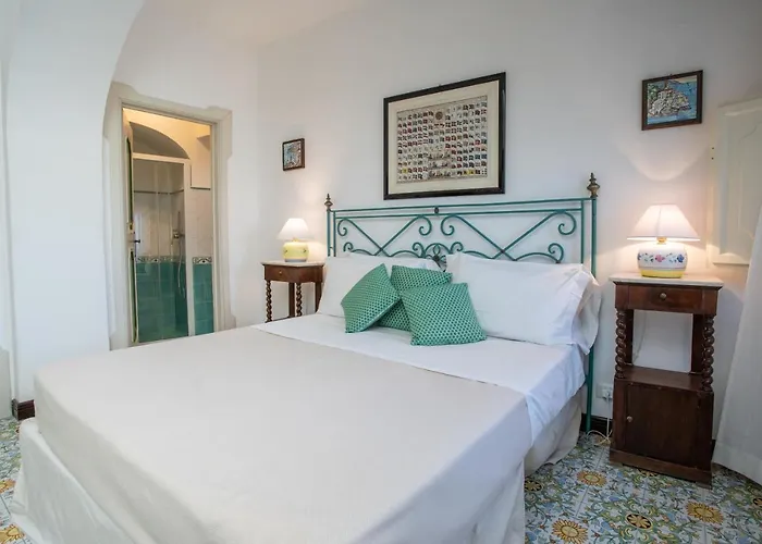 Posea Collection - Levante Villa