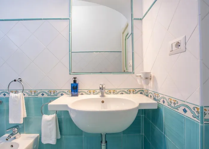 Posea Collection - Levante Positano