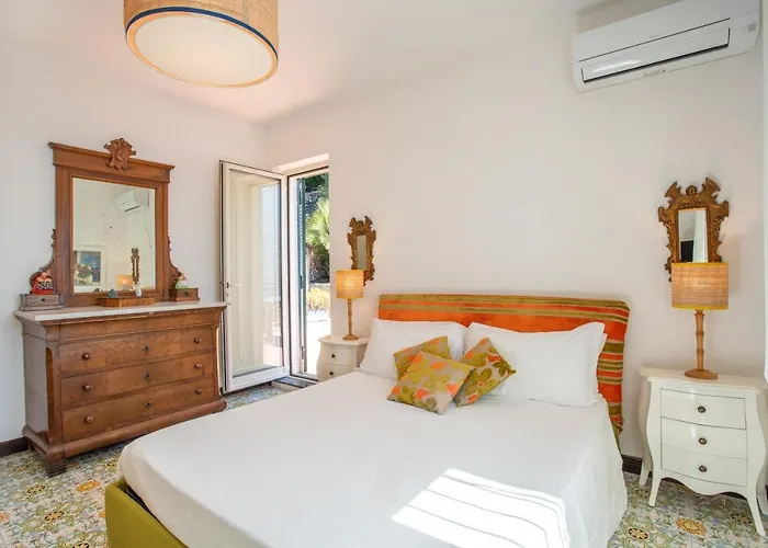 Posea Collection - Levante * Positano